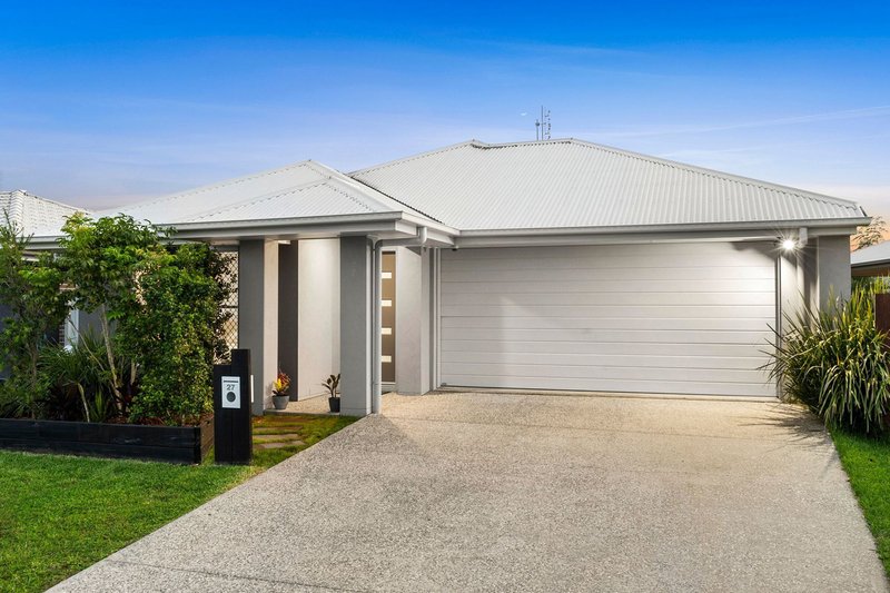 27 Wood Crescent, Baringa QLD 4551