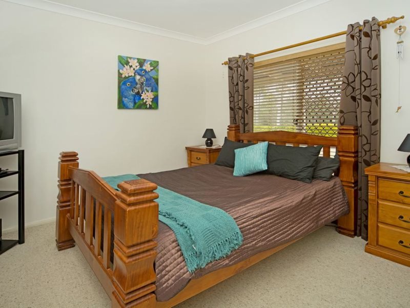 Photo - 27 Woodend Court, Park Ridge QLD 4125 - Image 13