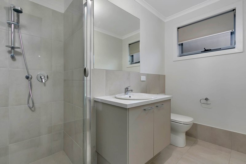 Photo - 27 Woodhall Way, Munno Para Downs SA 5115 - Image 7