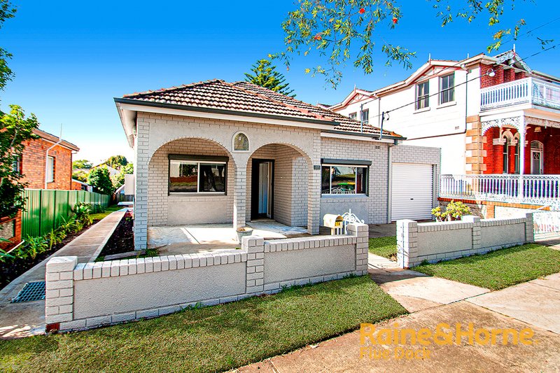 Photo - 27 Woodlands Road, Ashbury NSW 2193 - Image 3