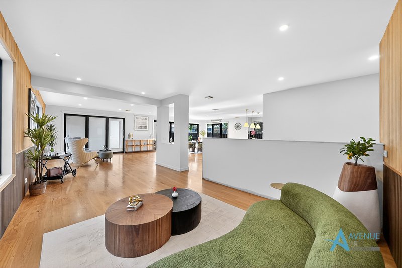 Photo - 27 Woodlea Boulevard, Aintree VIC 3336 - Image 13