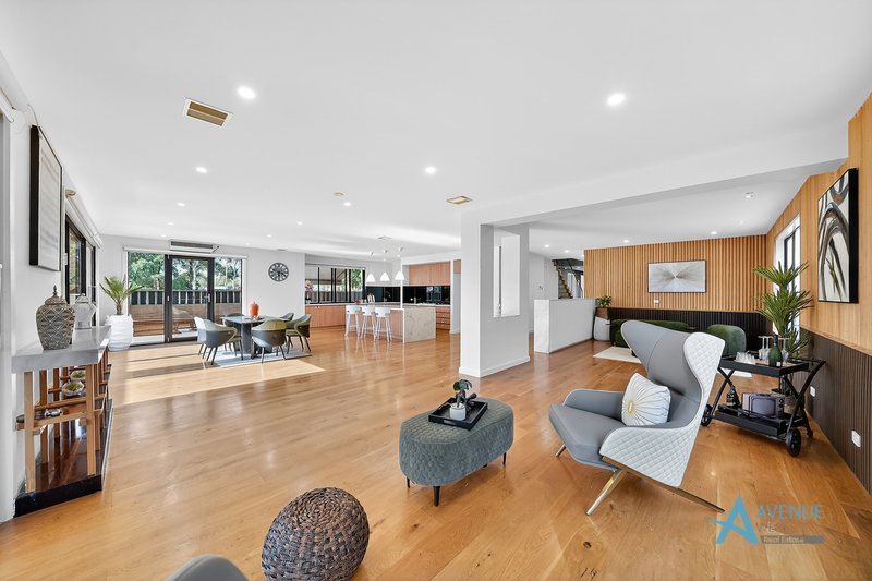 Photo - 27 Woodlea Boulevard, Aintree VIC 3336 - Image 16
