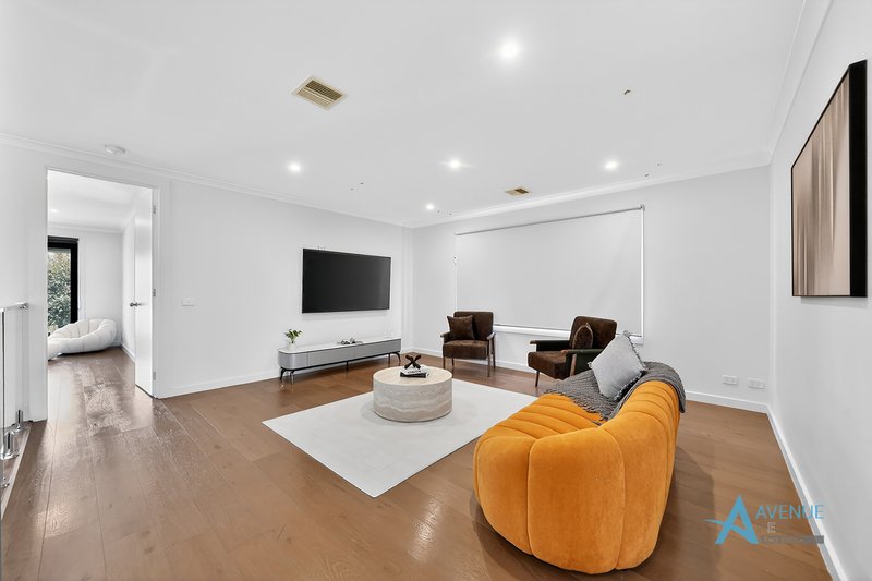 Photo - 27 Woodlea Boulevard, Aintree VIC 3336 - Image 19