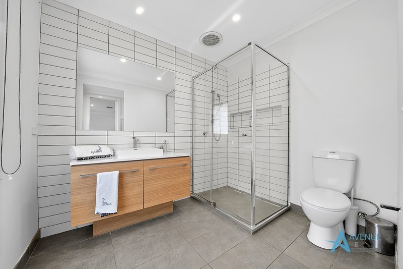 Photo - 27 Woodlea Boulevard, Aintree VIC 3336 - Image 21