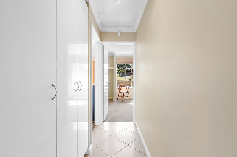 Photo - 27 Woodley Way, Parmelia WA 6167 - Image 11