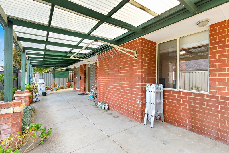 Photo - 27 Woodley Way, Parmelia WA 6167 - Image 21
