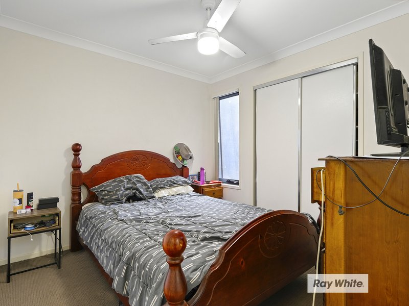 Photo - 27 Woodroffe Crescent, Redbank Plains QLD 4301 - Image 8