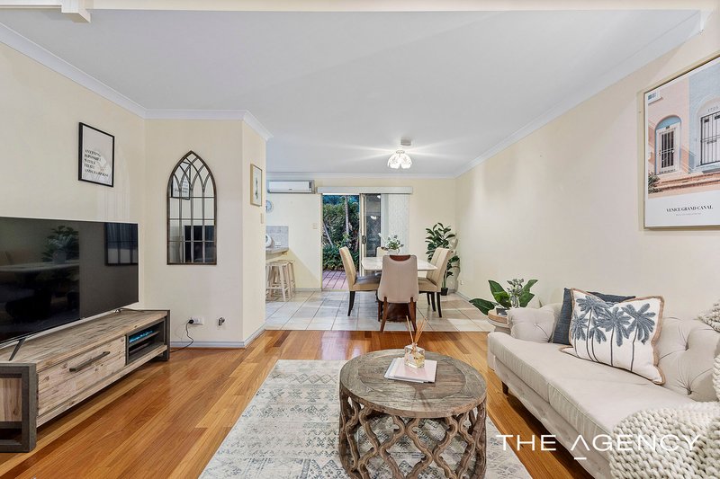 Photo - 2/7 Wooramel Way, Nollamara WA 6061 - Image 7