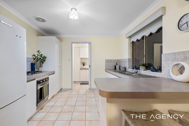 Photo - 2/7 Wooramel Way, Nollamara WA 6061 - Image 9
