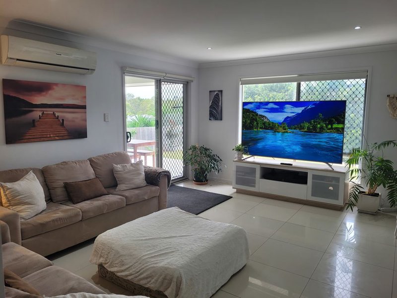 Photo - 27 Wren Street, Redbank Plains QLD 4301 - Image 5