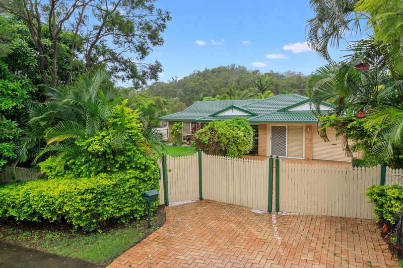 27 Wyncroft Street, Holland Park QLD 4121