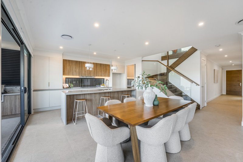 Photo - 27 Yandanooka Street, Austral NSW 2179 - Image 12
