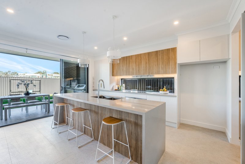 Photo - 27 Yandanooka Street, Austral NSW 2179 - Image 15