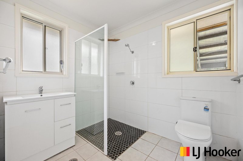 Photo - 27 Yarimup Place, Moruya NSW 2537 - Image 15