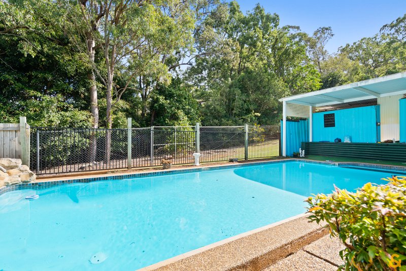 Photo - 27 Yaringa Street, Manly West QLD 4179 - Image 13