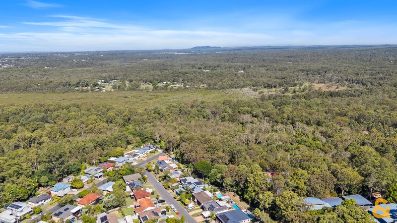 Photo - 27 Yaringa Street, Manly West QLD 4179 - Image 20