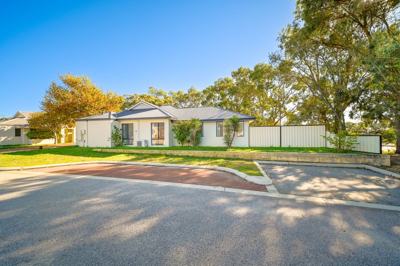 Photo - 27 Yaroomba Place, Clarkson WA 6030 - Image 18