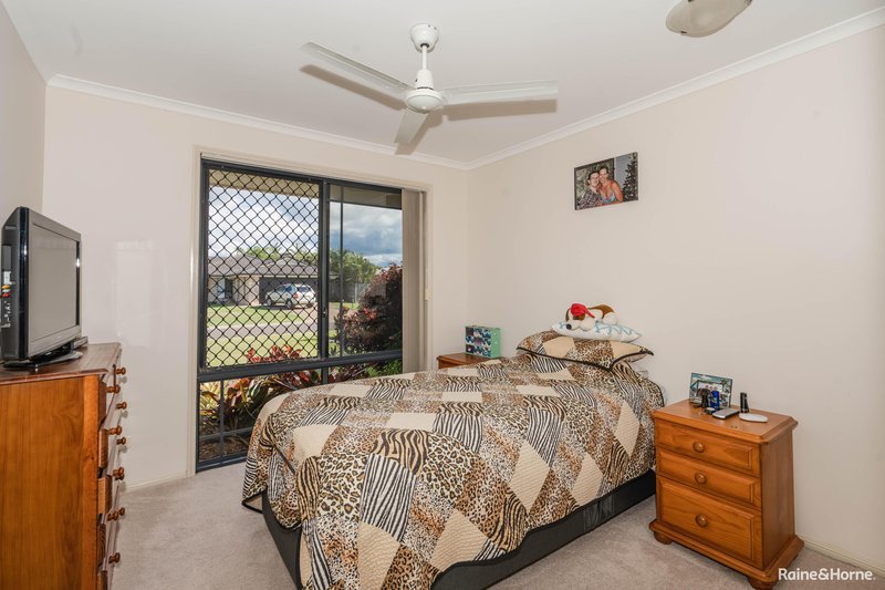 Photo - 27 Yarrilee Circuit, Dundowran QLD 4655 - Image 8