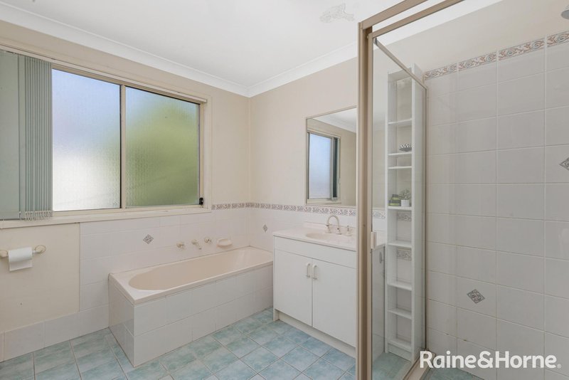 Photo - 27 Yellowgum Avenue, Rouse Hill NSW 2155 - Image 5