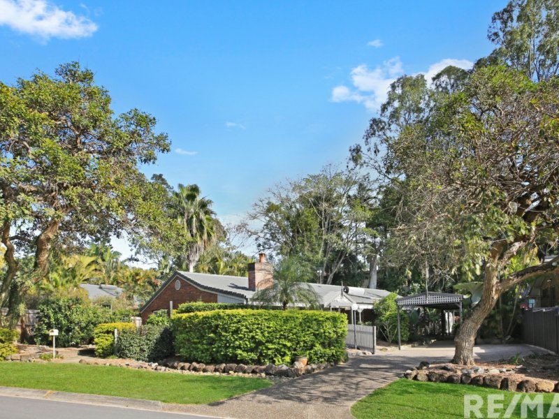 Photo - 27 Yoolantie Crescent, Nerang QLD 4211 - Image 2