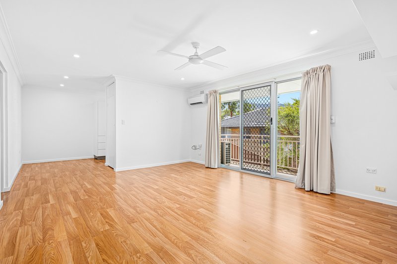 2/7 Zelang Avenue, Figtree NSW 2525