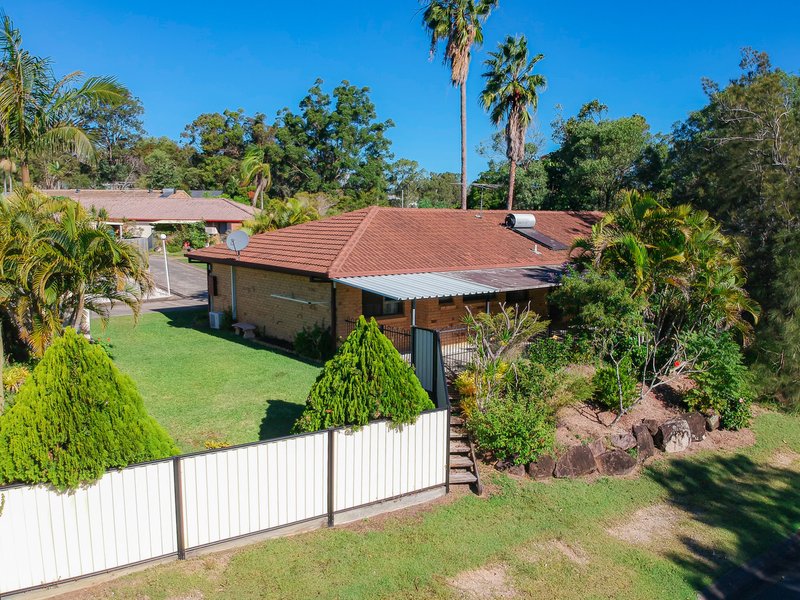 Photo - 2/70 Dorset Drive, Rochedale South QLD 4123 - Image 4