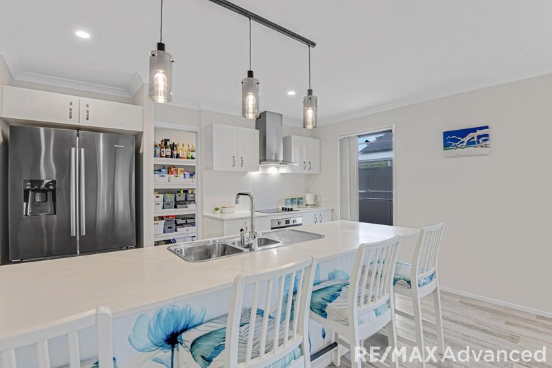 Photo - 270 Freshwater Drive, Banksia Beach QLD 4507 - Image 3