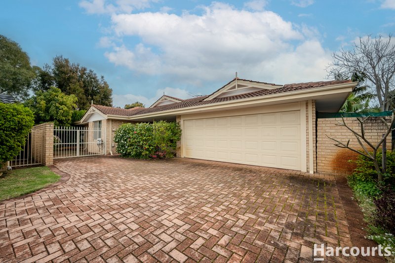 Photo - 2/70 Hope Avenue, Manning WA 6152 - Image 2