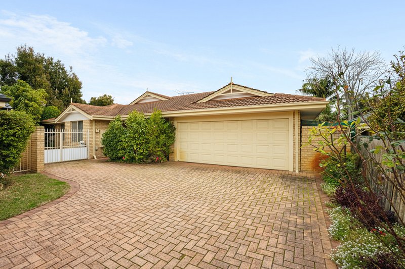 Photo - 2/70 Hope Avenue, Manning WA 6152 - Image 2