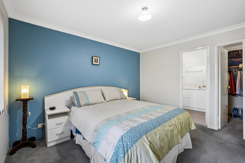 Photo - 2/70 Hope Avenue, Manning WA 6152 - Image 12