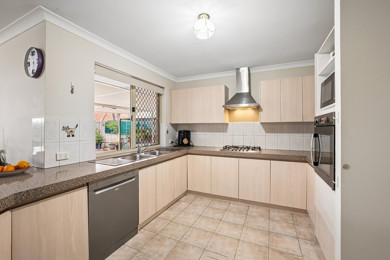 Photo - 2/70 Hope Avenue, Manning WA 6152 - Image 24