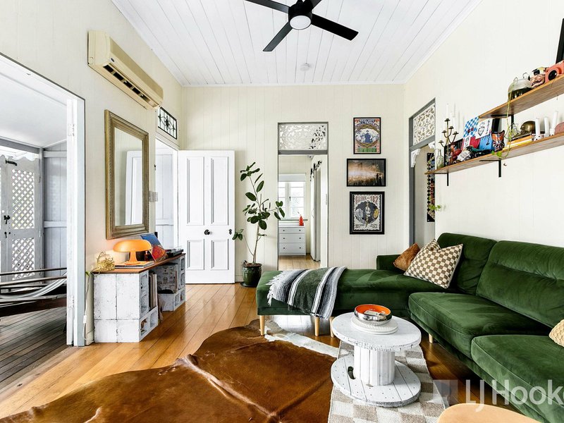 Photo - 270 John Street, Maryborough QLD 4650 - Image 7