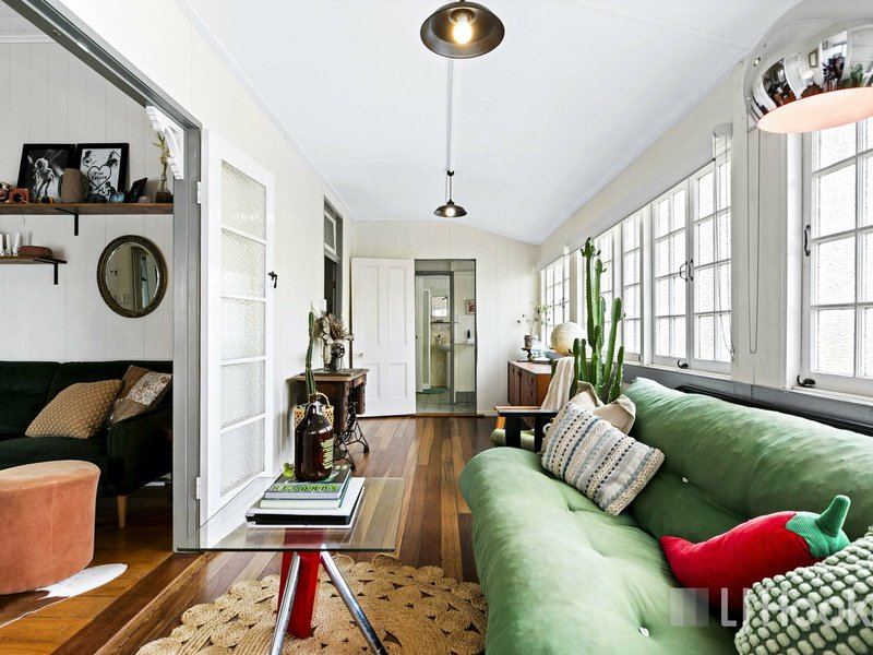 Photo - 270 John Street, Maryborough QLD 4650 - Image 9