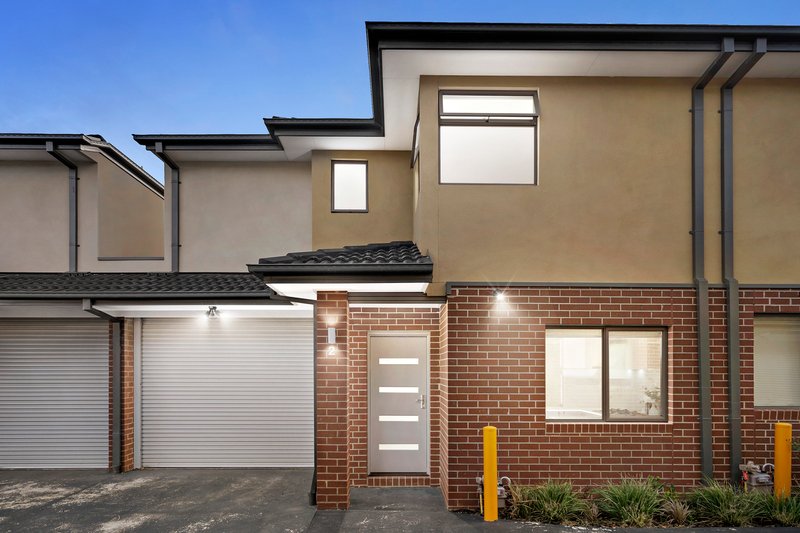 2/70 Messmate Street, Lalor VIC 3075