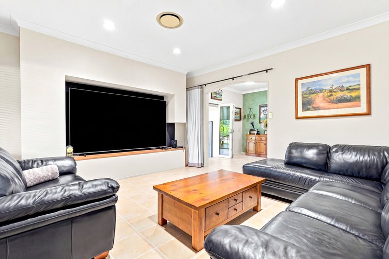 Photo - 270 Pacific Highway, Ourimbah NSW 2258 - Image 11