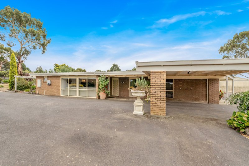 Photo - 270 Seventh Ave , Eden Park VIC 3757 - Image 3