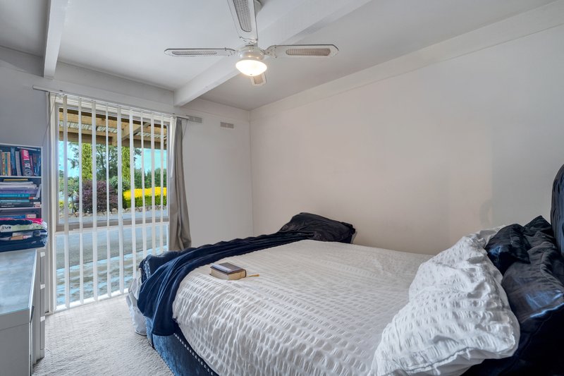 Photo - 270 Seventh Ave , Eden Park VIC 3757 - Image 15