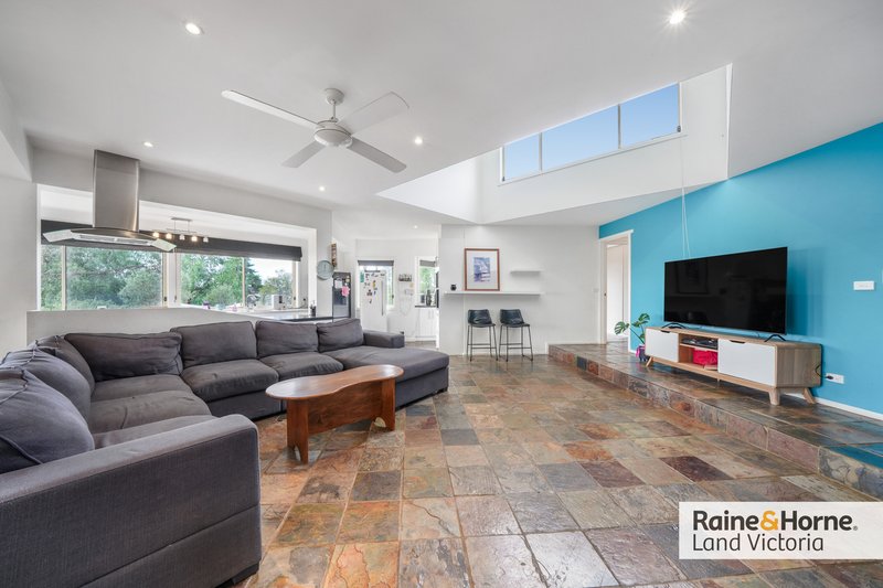 Photo - 270 Windermere Road, Lara VIC 3212 - Image 3