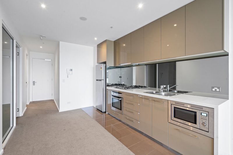 Photo - 2701/118 Kavanagh Street, Southbank VIC 3006 - Image 2