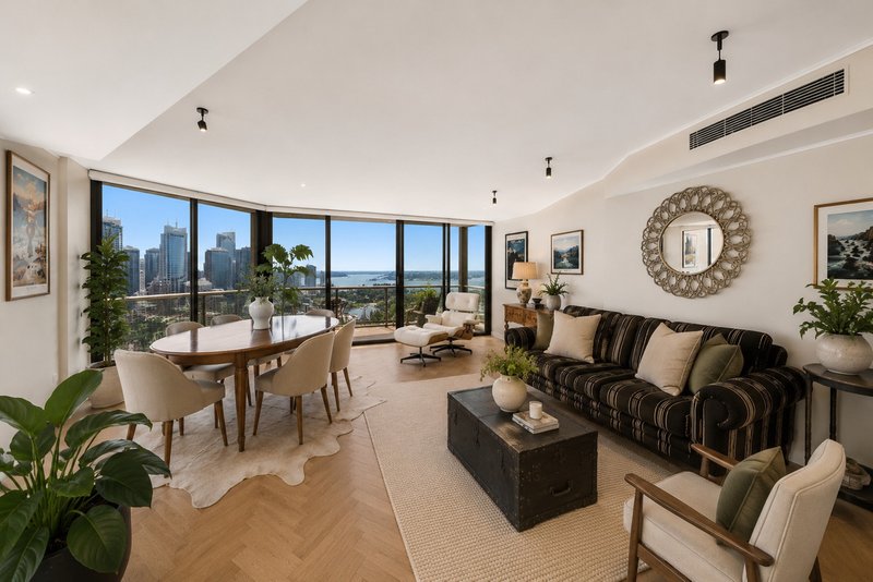Photo - 2702/185-211 Liverpool Street, Sydney NSW 2000 - Image 2