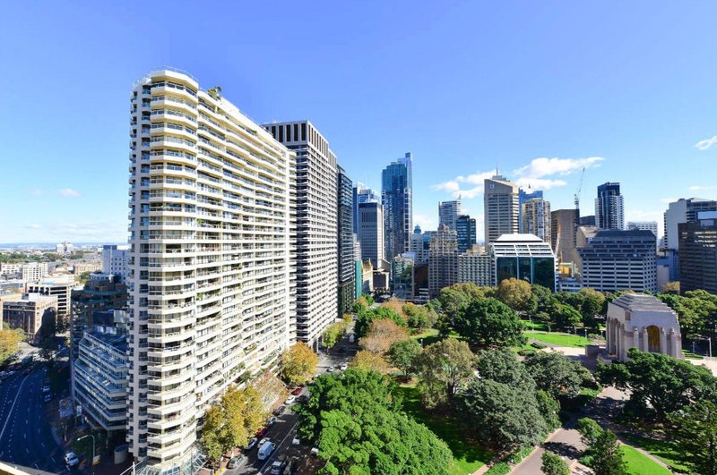 Photo - 2702/185-211 Liverpool Street, Sydney NSW 2000 - Image 9