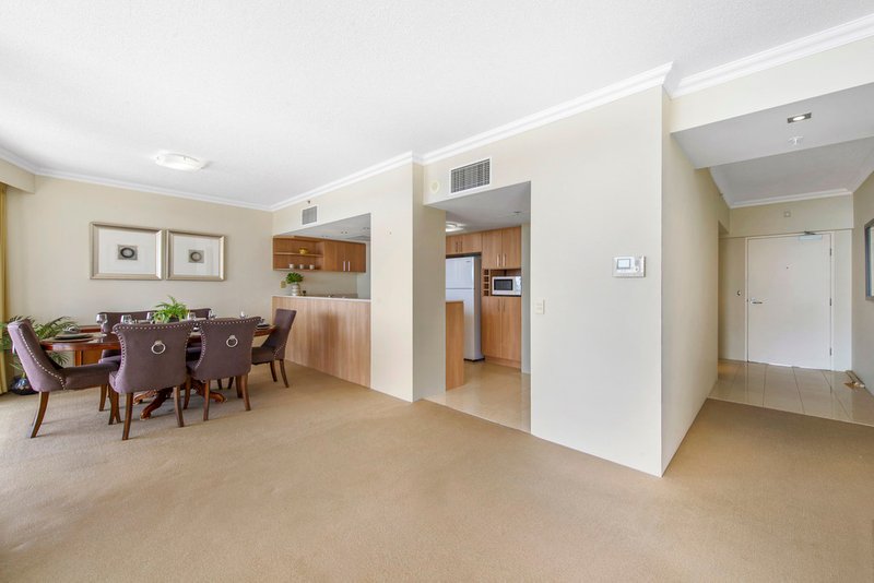 Photo - 2702/50 Marine Parade, Southport QLD 4215 - Image 18