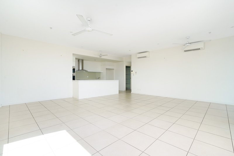 Photo - 2703/43E Knuckey Street, Darwin City NT 0800 - Image 3