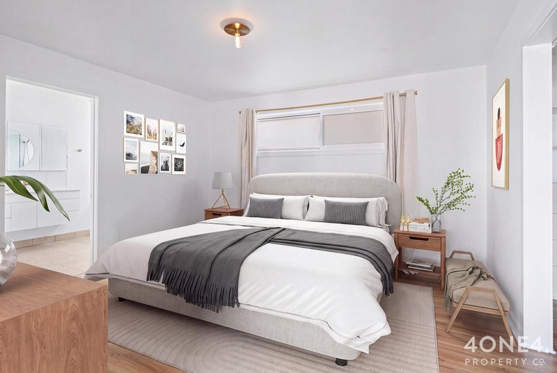 Photo - 2/704 Oceana Drive, Tranmere TAS 7018 - Image 8