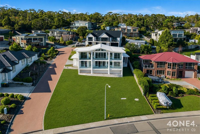 Photo - 2/704 Oceana Drive, Tranmere TAS 7018 - Image 22