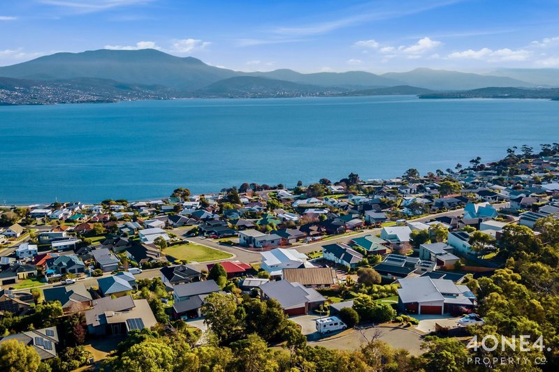 Photo - 2/704 Oceana Drive, Tranmere TAS 7018 - Image 25
