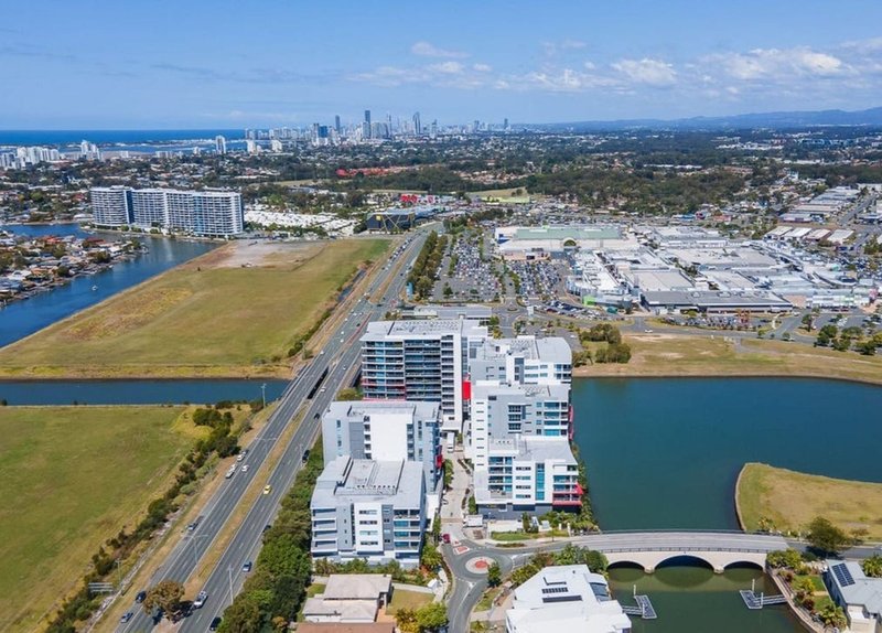 Photo - 2704/25-31 East Quay Drive, Biggera Waters QLD 4216 - Image 19