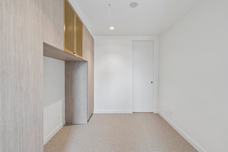 Photo - 2706/17 Austin Street, Adelaide SA 5000 - Image 10