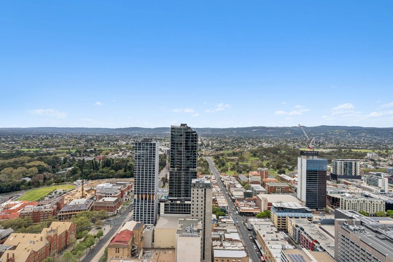 Photo - 2706/17 Austin Street, Adelaide SA 5000 - Image 35