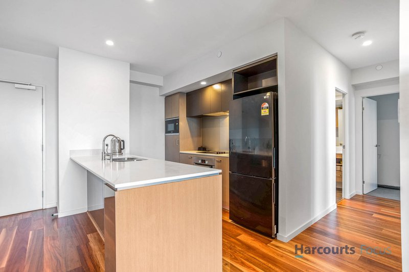 Photo - 2706/63 Adelaide Terrace, East Perth WA 6004 - Image 4